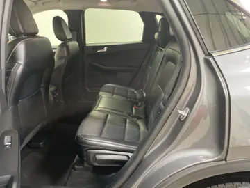 2025 Ford Escape - image 15