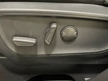 2025 Ford Escape - image 18