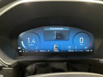 2025 Ford Escape - image 16