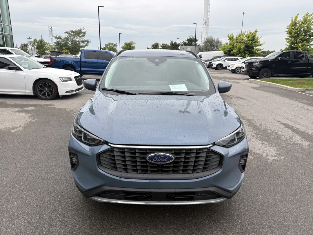 2025 Ford Escape for sale - photo 2