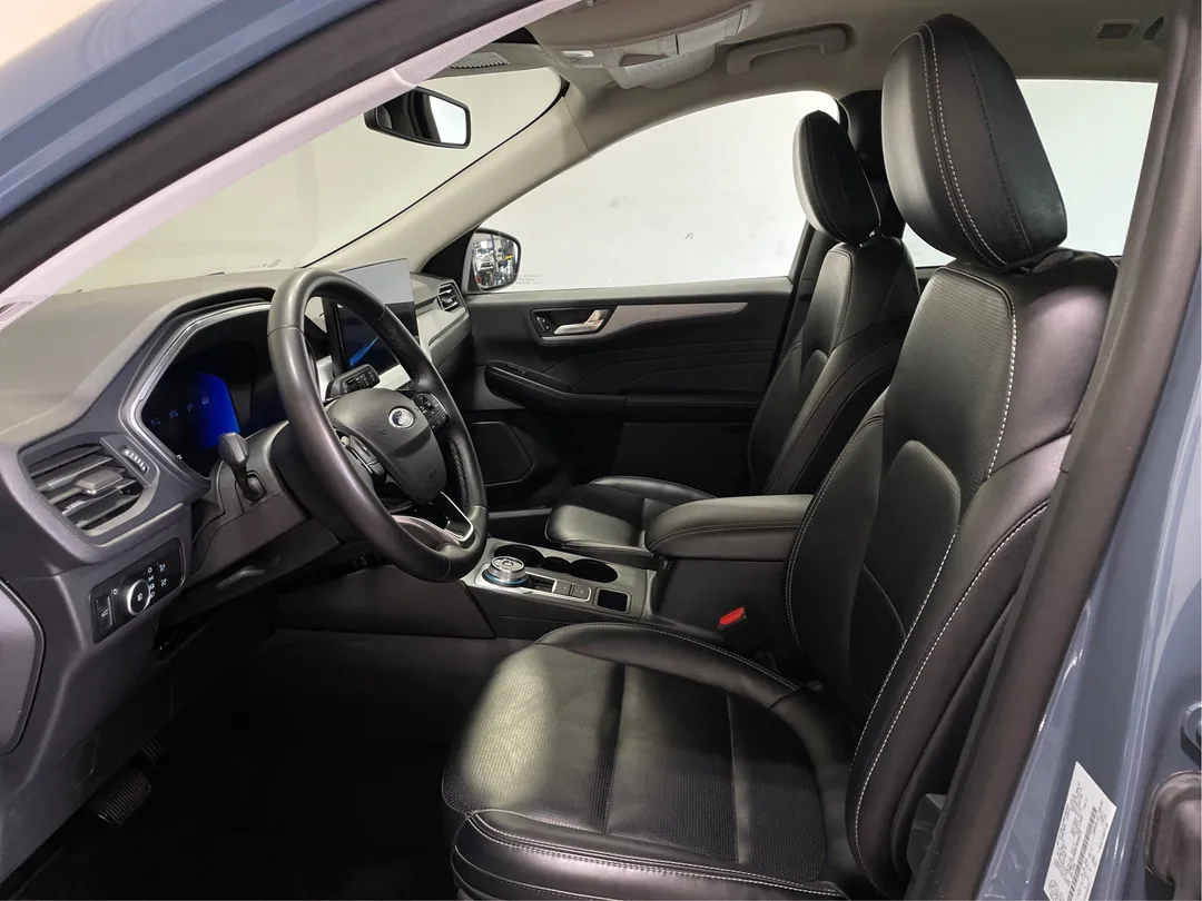 2025 Ford Escape for sale - photo 3