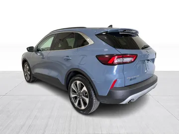 2025 Ford Escape - image 11