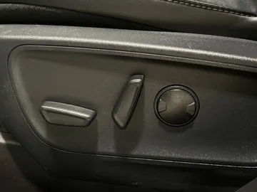 2025 Ford Escape - image 18