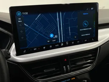 2025 Ford Escape - image 29