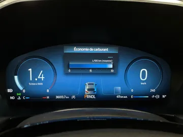 2025 Ford Escape - image 17