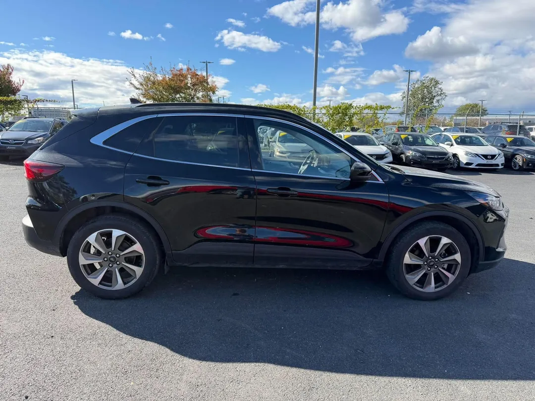 2025 Ford Escape for sale - photo 4