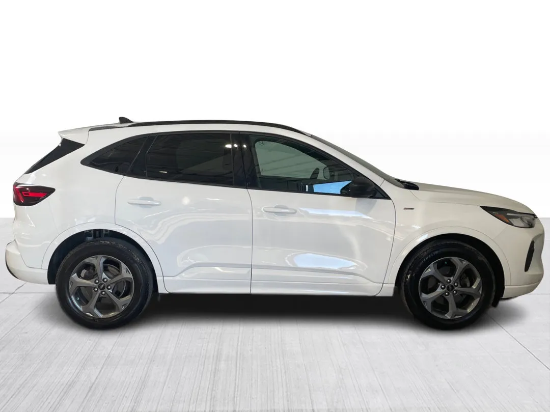 2023 Ford Escape for sale - photo 2
