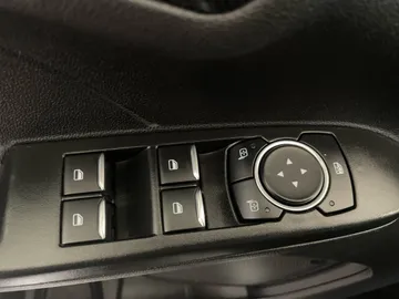 2023 Ford Escape - image 22