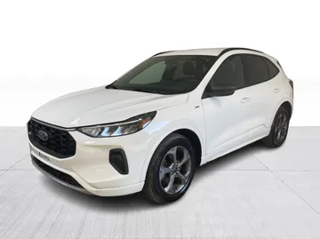 2023 Ford Escape - image 7
