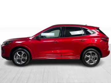 2024 Ford Escape - image 10