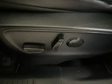 2024 Ford Escape - image 19
