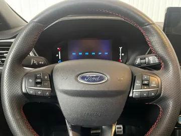 2024 Ford Escape - image 17