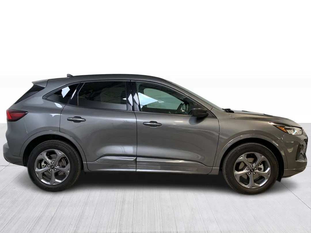 2024 Ford Escape for sale - photo 2
