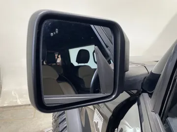 2021 Ford Bronco - image 17