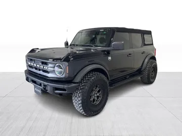 2021 Ford Bronco - image 3