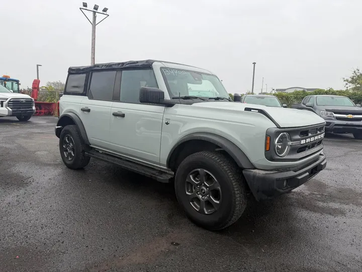 2022 Ford Bronco - image principale