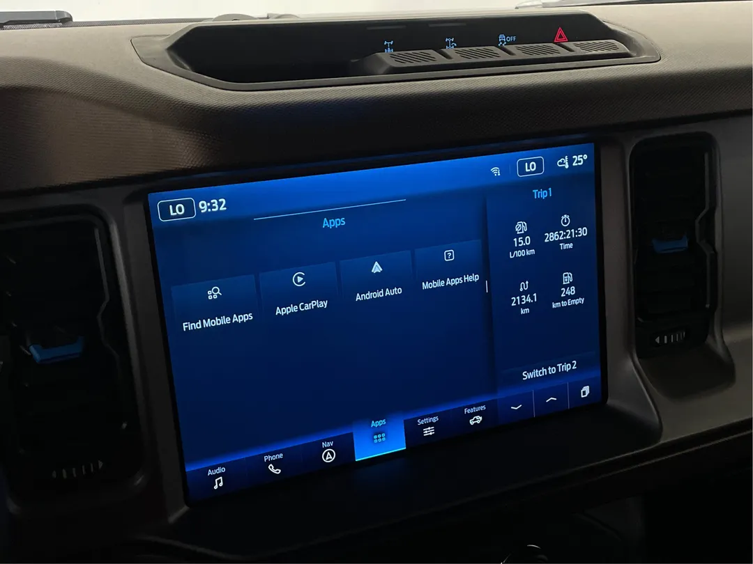 2022 Ford Bronco — photo 6