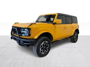 2022 Ford Bronco - image 9