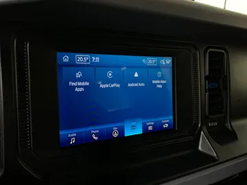 2022 Ford Bronco - image 7