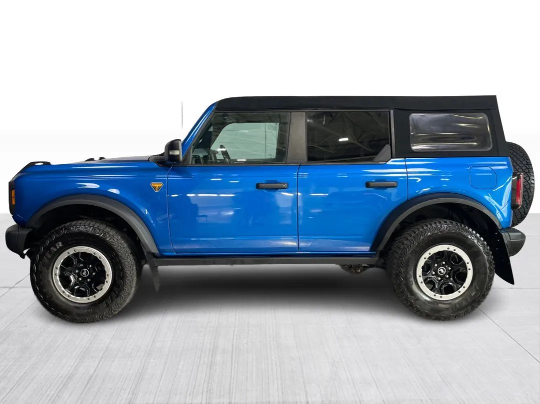 2022 Ford Bronco — photo 4