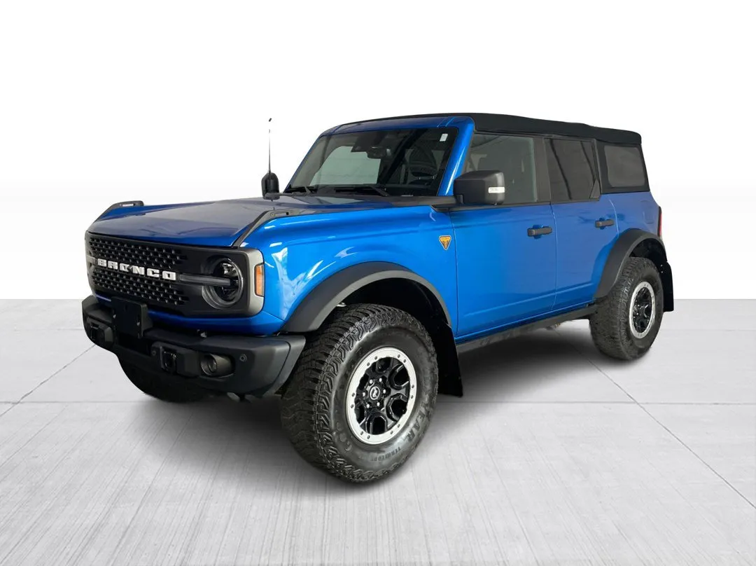 2022 Ford Bronco — photo 3