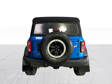 2022 Ford Bronco - image 7