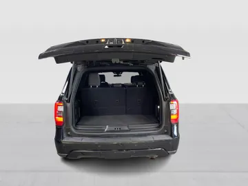 2019 Ford Expedition - image 13