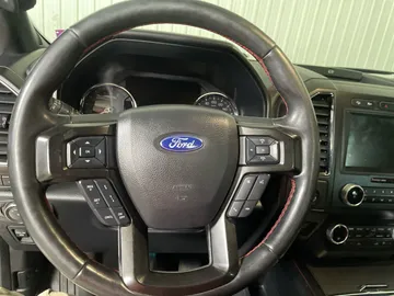 2019 Ford Expedition - image 18