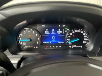 2020 Ford Explorer - image 15