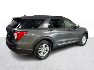 2020 Ford Explorer - image 11