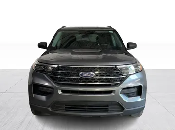 2023 Ford Explorer - image 8