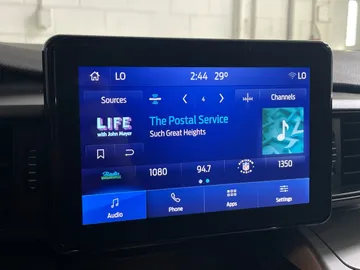 2022 Ford Explorer - image 32