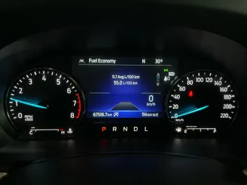 2022 Ford Explorer - image 16