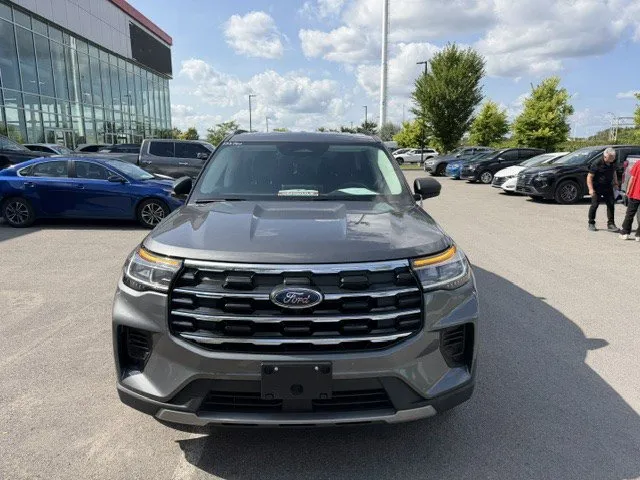 Ford Explorer 2025 à vendre - photo 2
