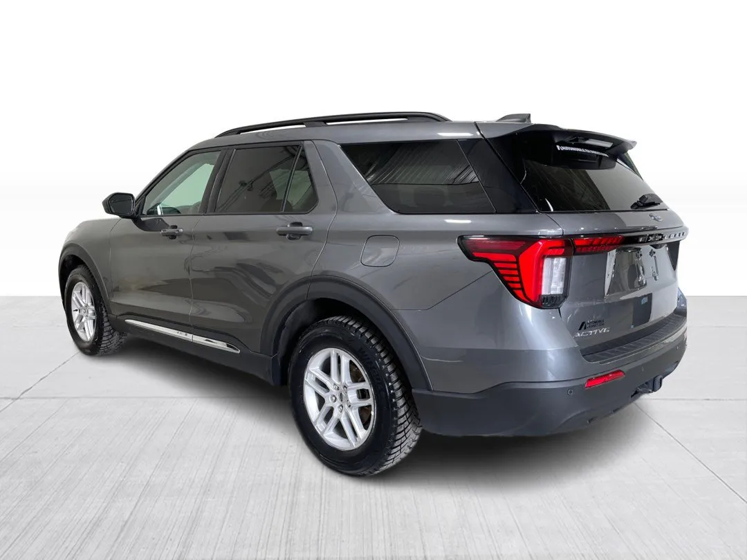 2025 Ford Explorer Active AWD, photo 10