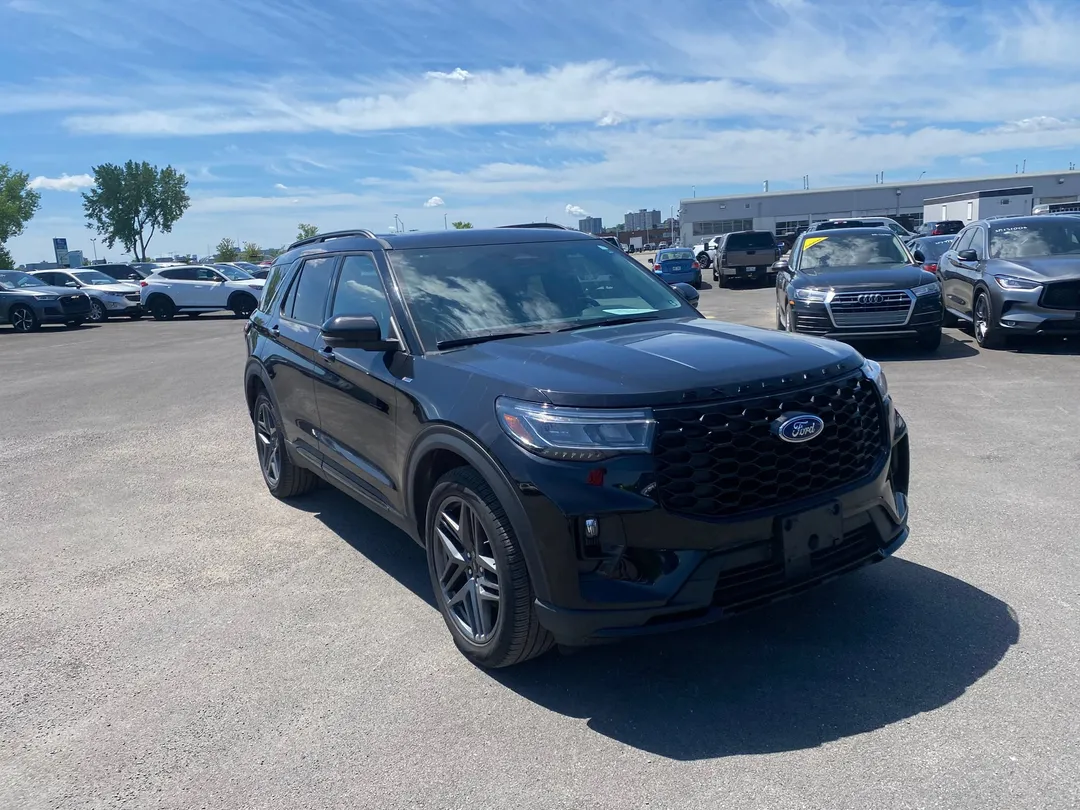 2025 Ford Explorer
