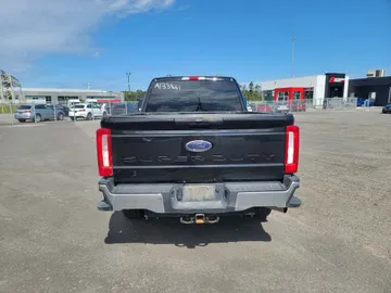 2025 Ford Super Duty F-250 SRW - image 7