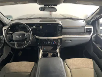 2025 Ford Super Duty F-250 SRW - image 17