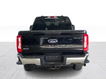 2025 Ford Super Duty F-250 SRW - image 7