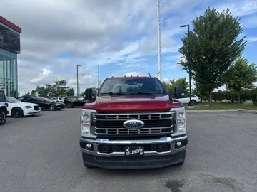 2023 Ford Super Duty F-250 SRW - image 2