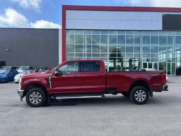 2023 Ford Super Duty F-250 SRW - image 4
