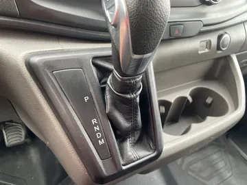 2021 Ford Transit - image 22