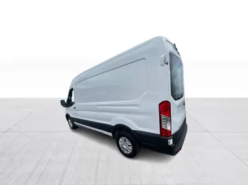 2021 Ford Transit - image 6