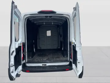 2021 Ford Transit - image 11
