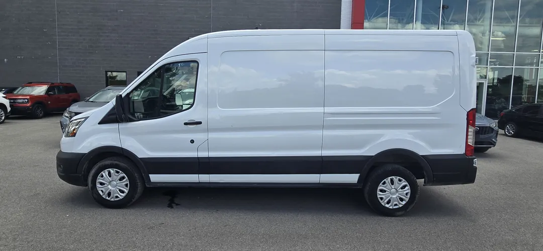 2023 Ford Transit — photo 4