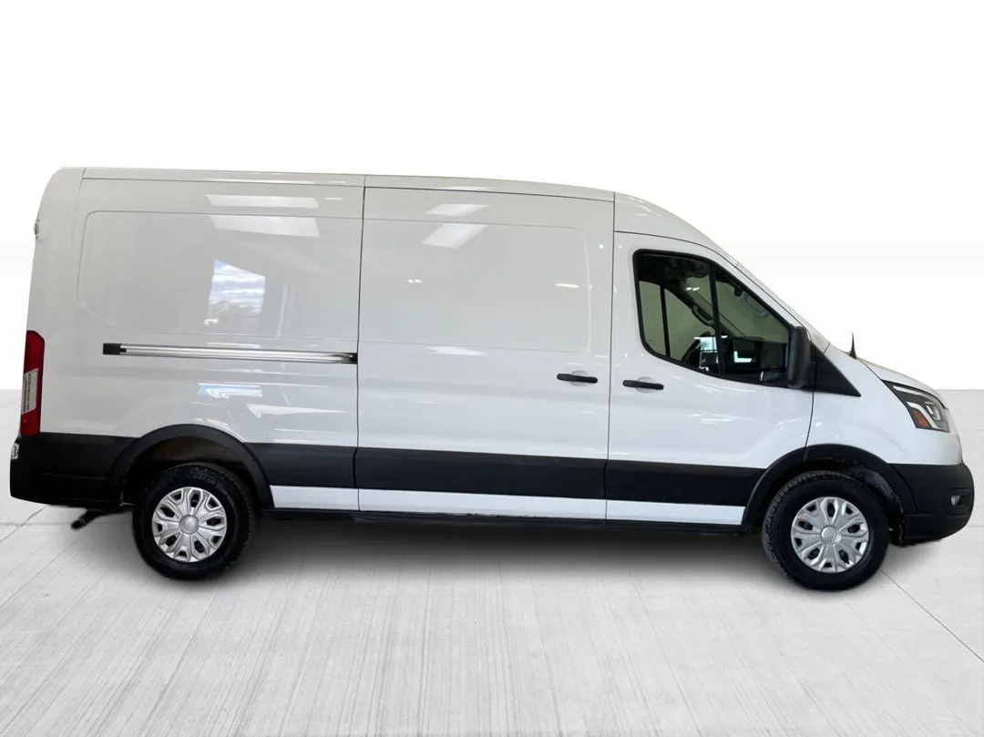 Ford Transit 2023 à vendre - photo 1