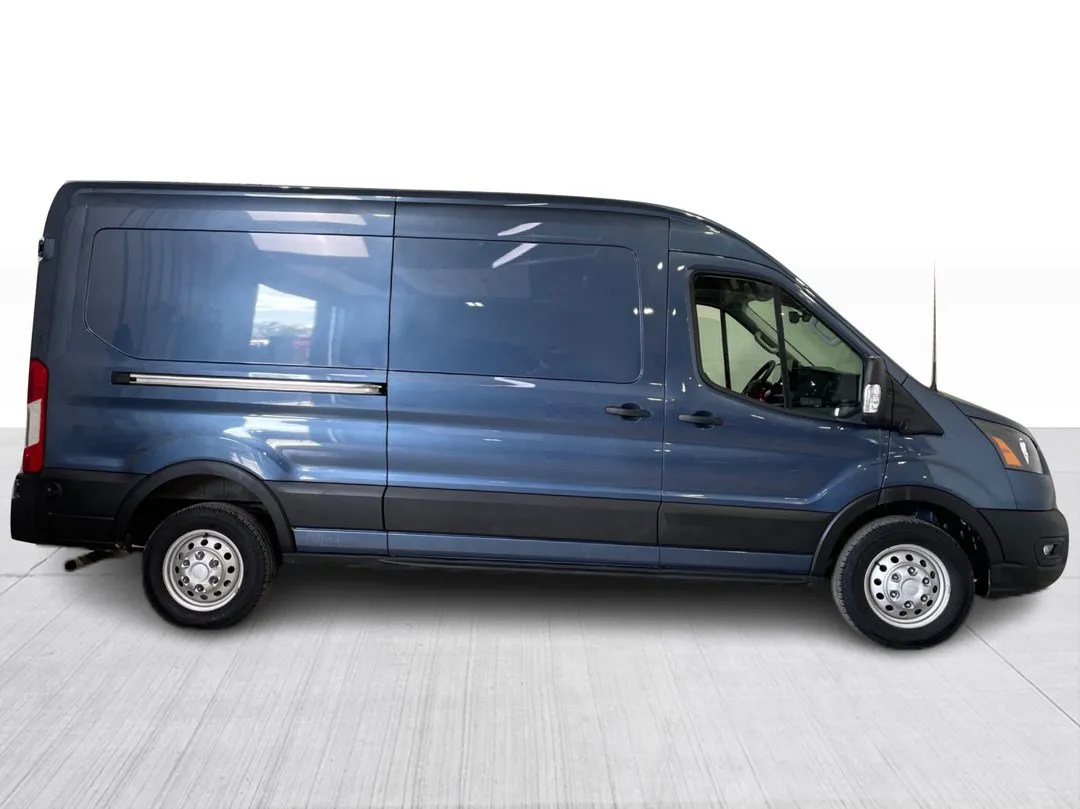 Ford Transit 2024 à vendre - photo 2