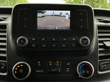 2021 Ford Transit - image 17