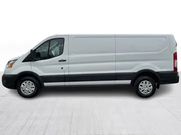 2021 Ford Transit - image 8