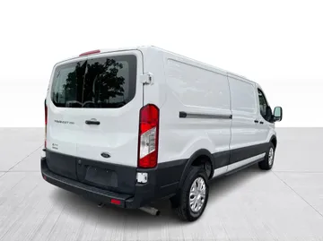 2021 Ford Transit - image 11